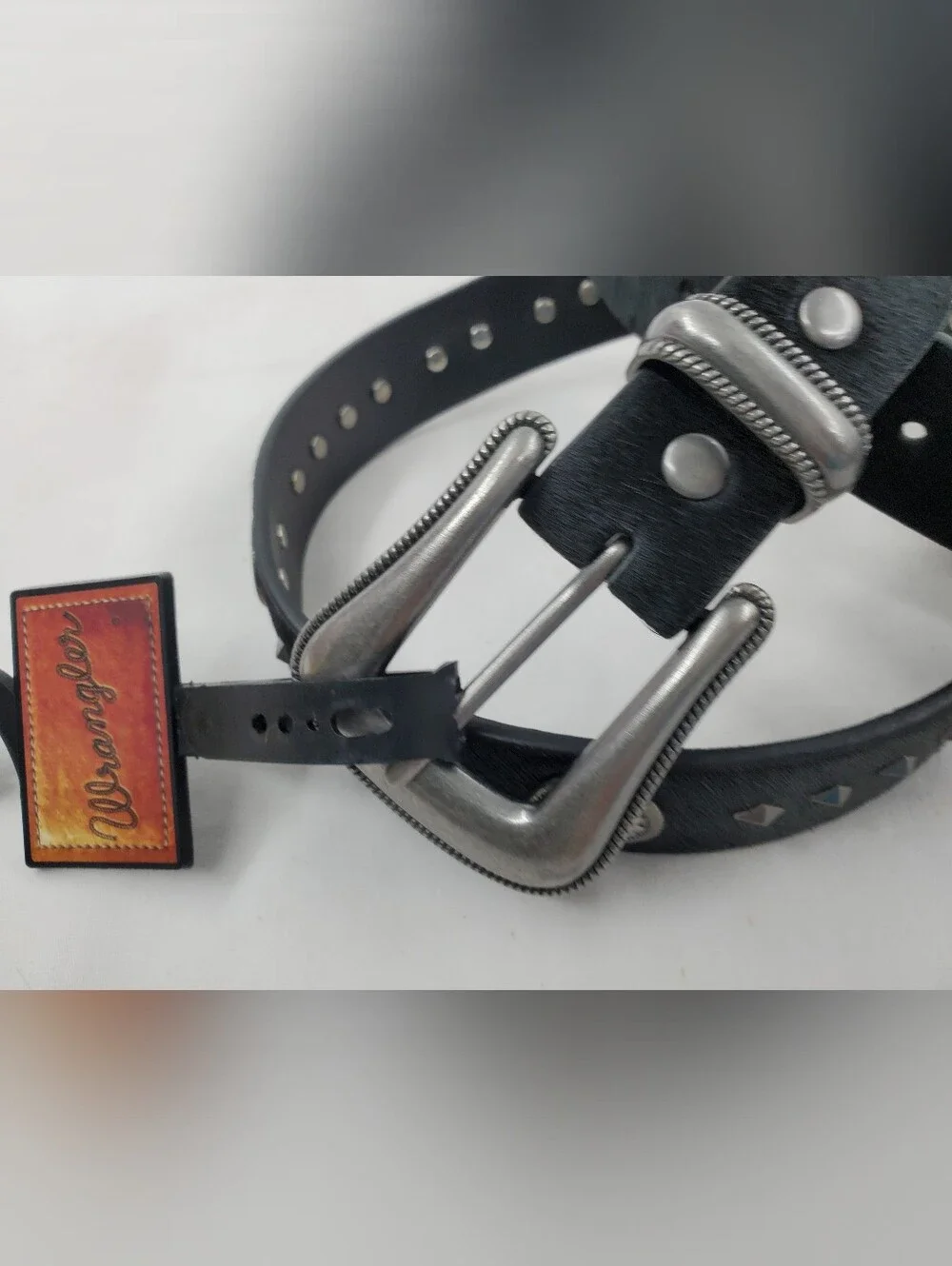 Wrangler Women's Black Leather Western Belt with Silver Hardware